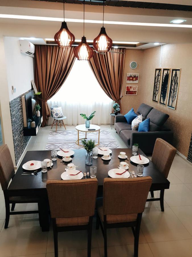 Klia Ehsan Residence Sepang Nilai Greenery 8 Pax Air-Con Exterior foto