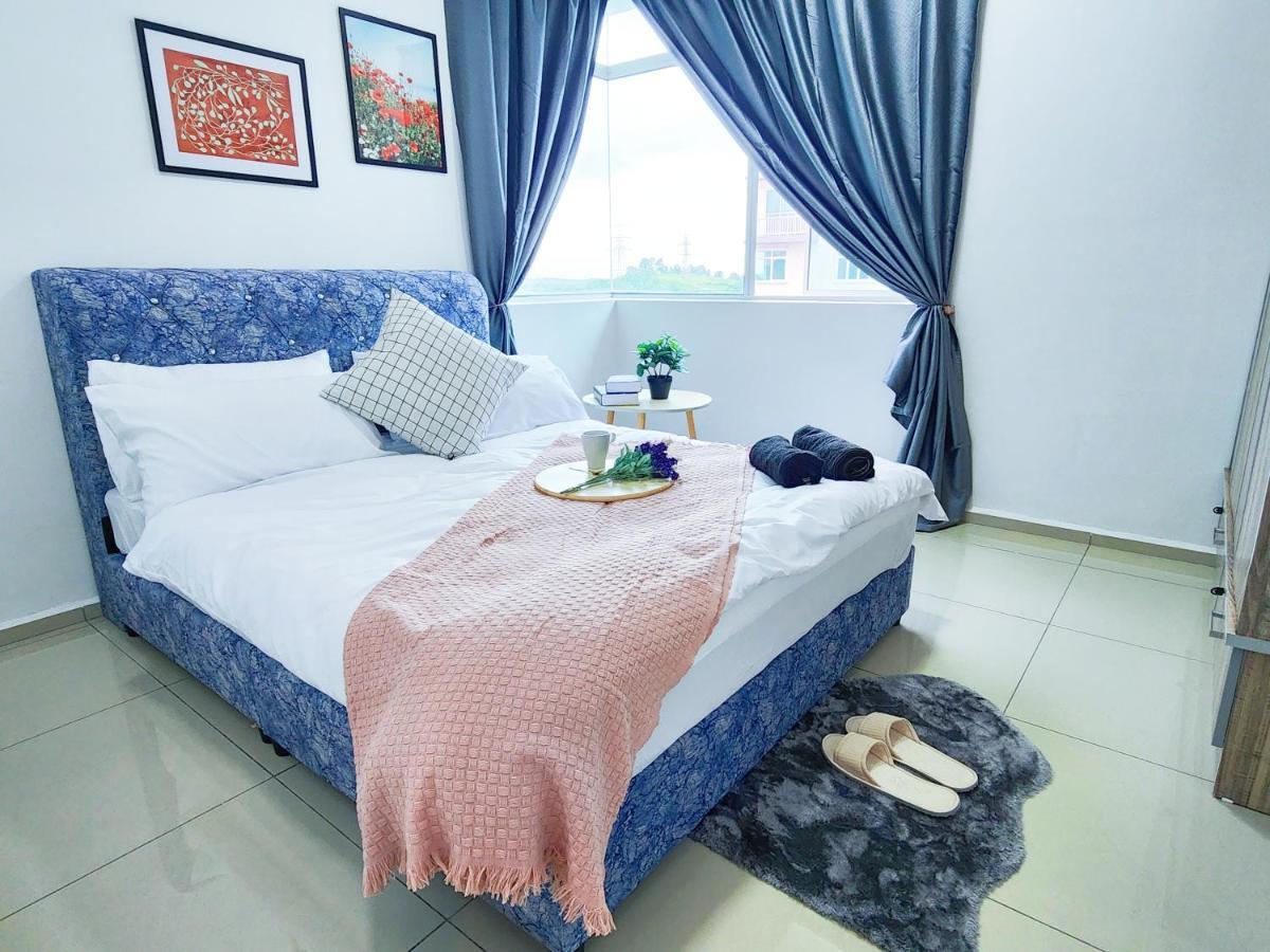 Klia Ehsan Residence Sepang Nilai Greenery 8 Pax Air-Con Exterior foto
